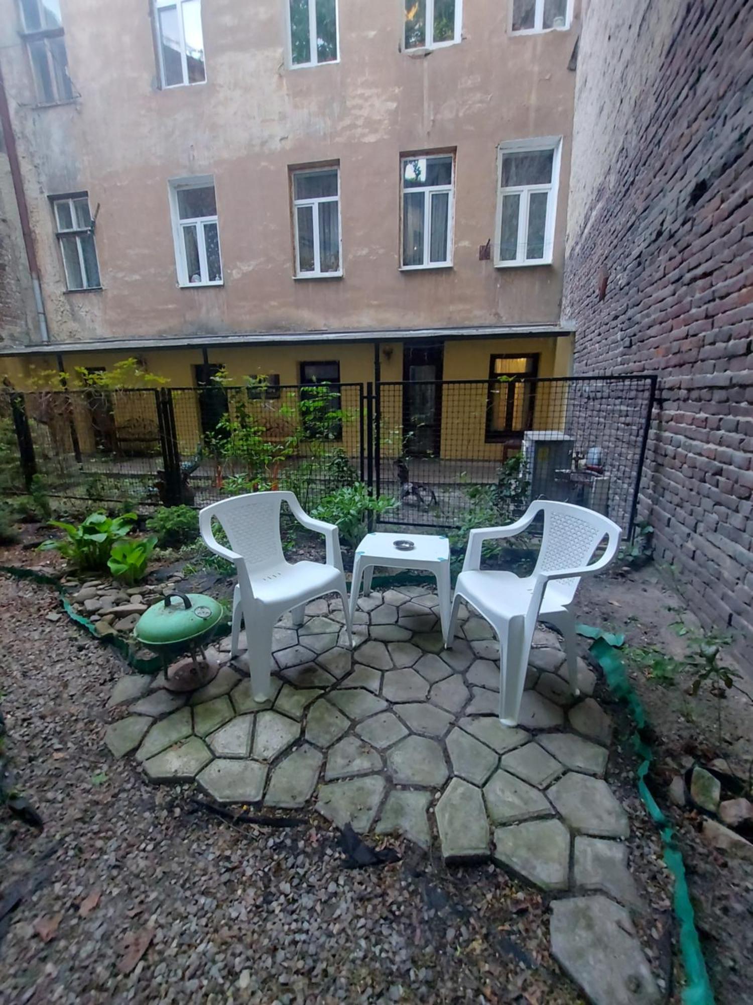 Medova Apartments Lviv Eksteriør billede