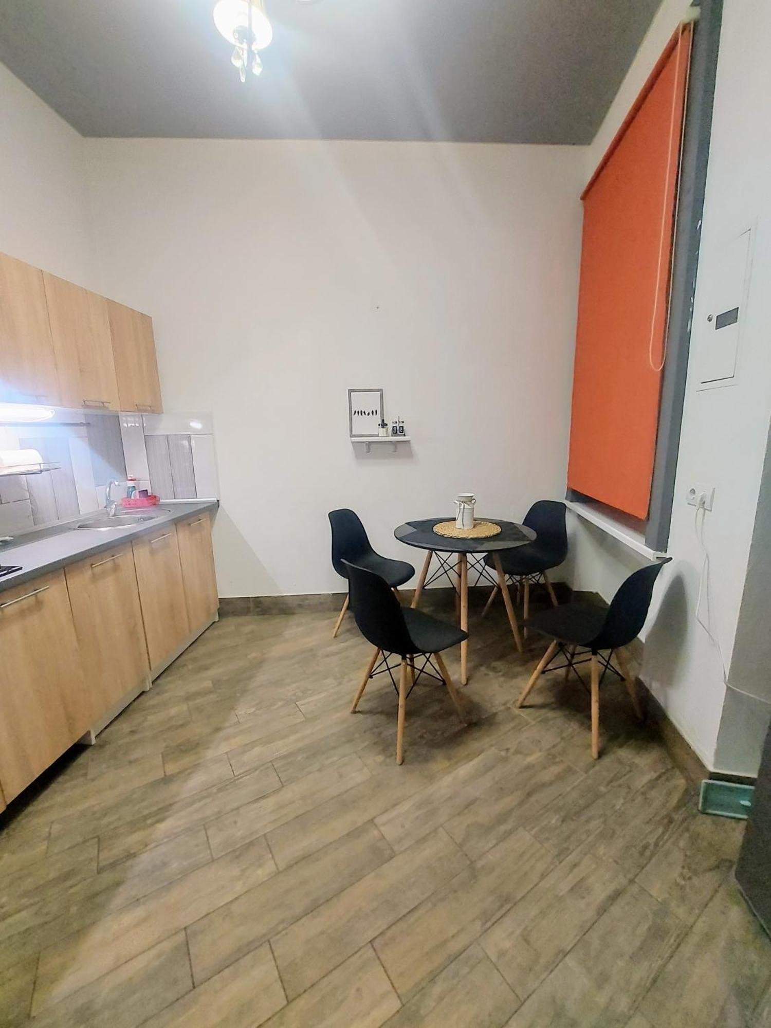 Medova Apartments Lviv Eksteriør billede