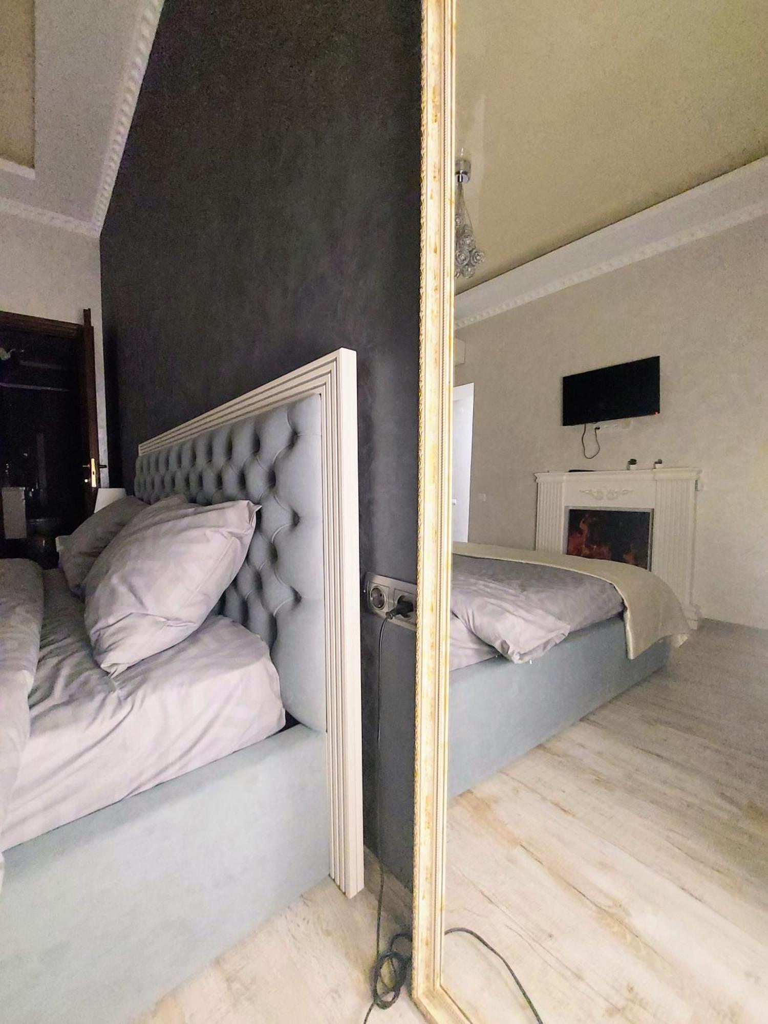 Medova Apartments Lviv Eksteriør billede